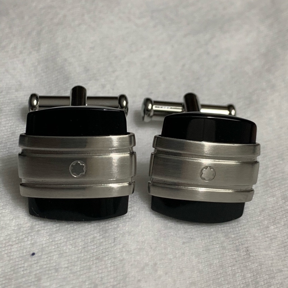 MontBlanc stainless steel and onyx cufflinks new